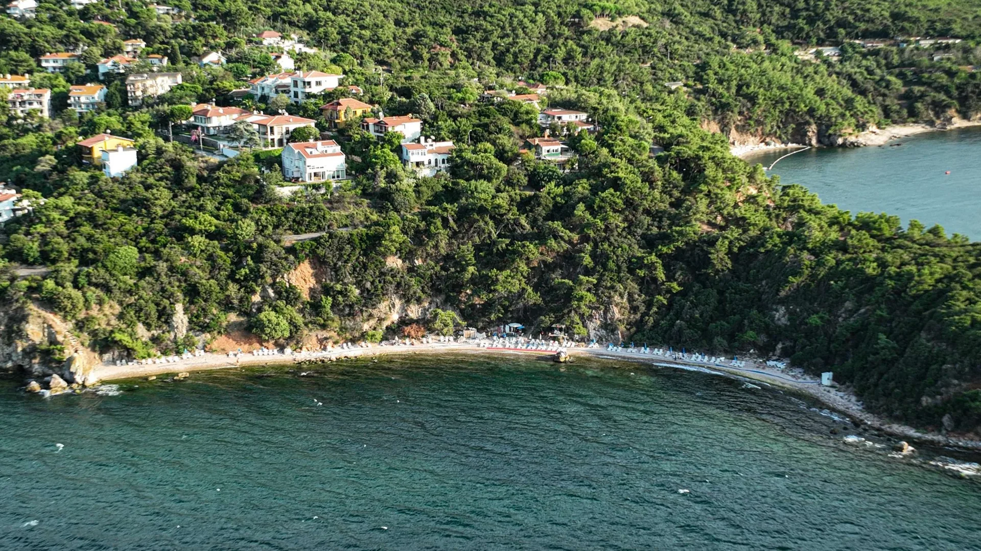 Koyun batı yamacından geniş açı manzara